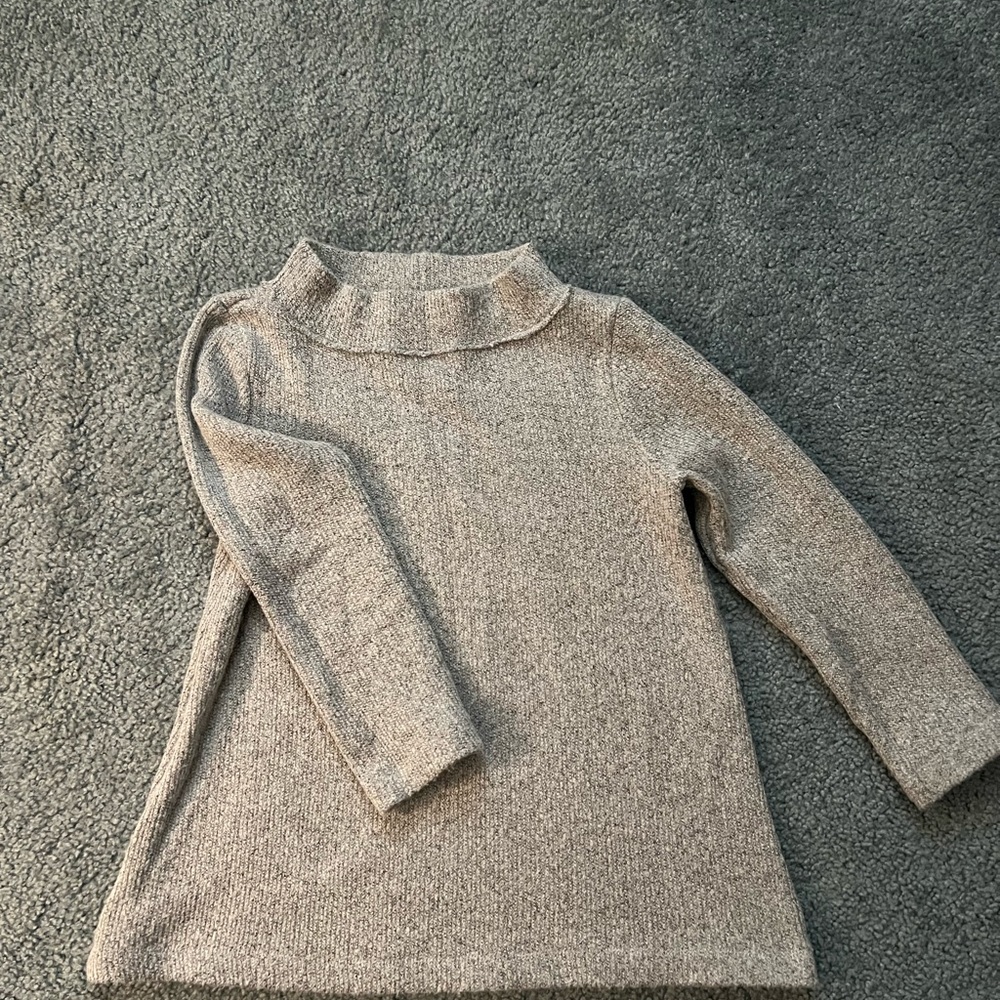 Ann Taylor Loft 3-4 sleeve sweater